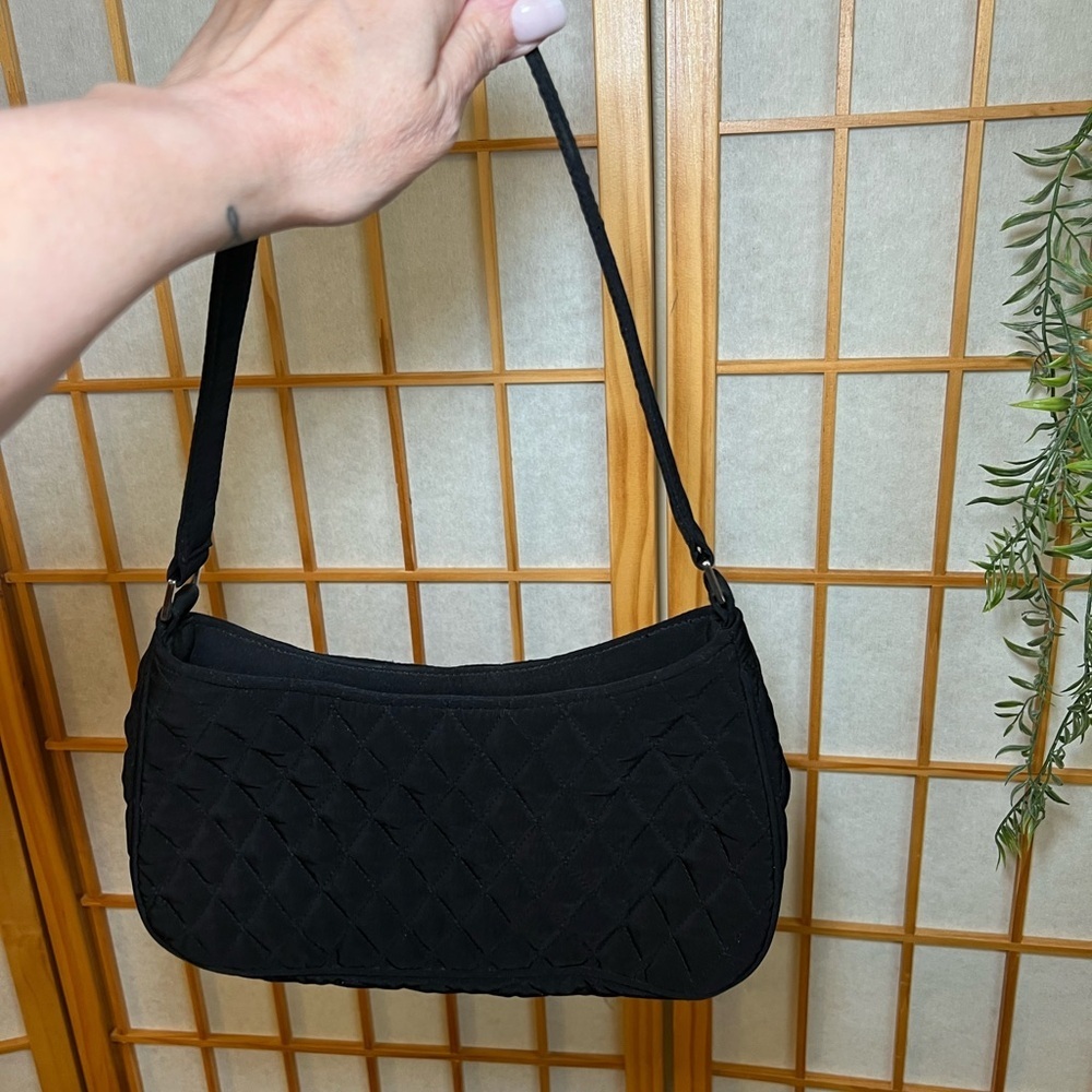 Vera Bradley Black Quilted Shoulder Bag Purse Classic Nylon Hobo EUC - Picture 7 of 10
